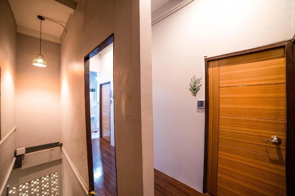 בנגקוק Oyo 480 Lemon Siam Hostel מראה חיצוני תמונה