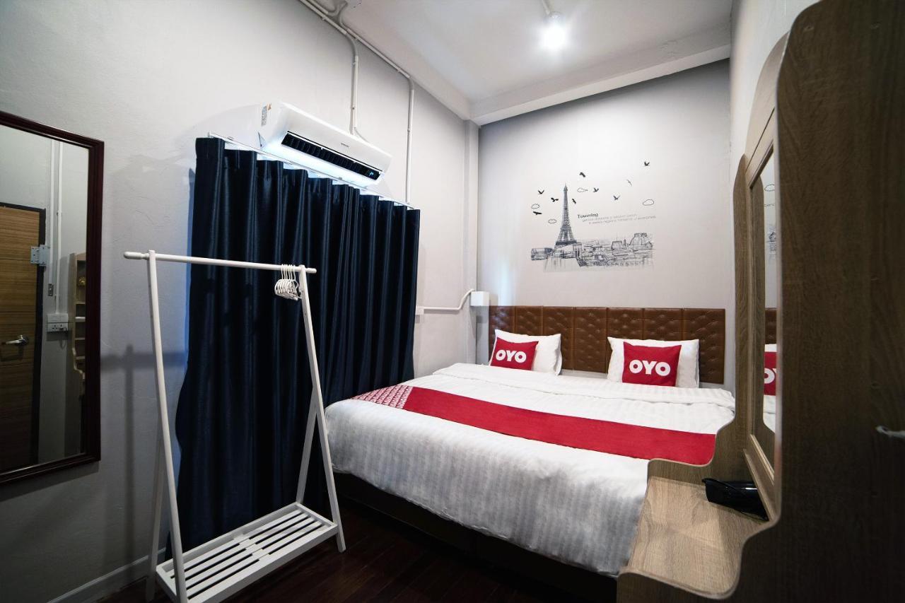 בנגקוק Oyo 480 Lemon Siam Hostel מראה חיצוני תמונה