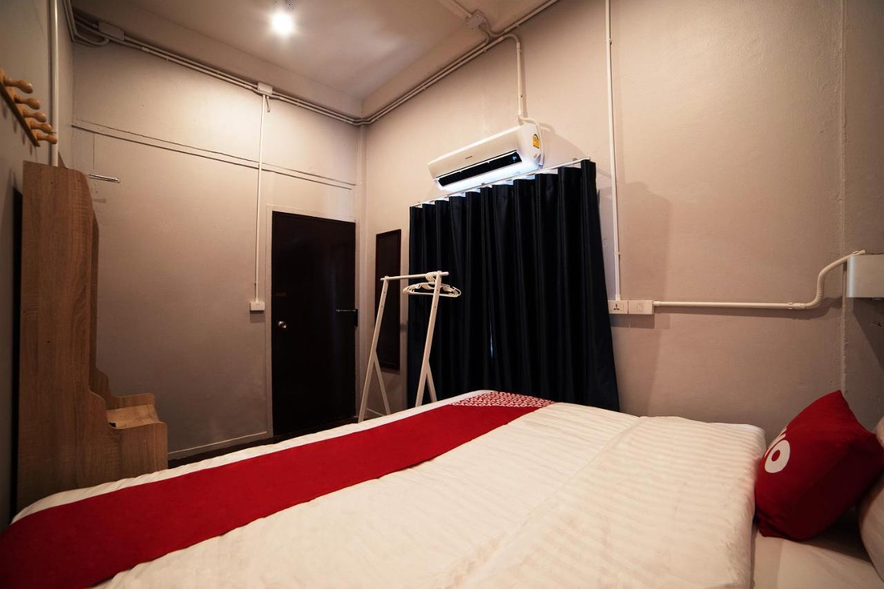 בנגקוק Oyo 480 Lemon Siam Hostel מראה חיצוני תמונה